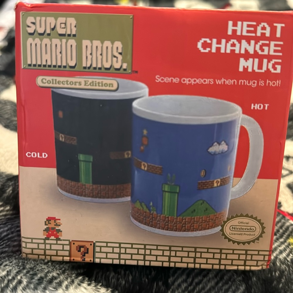 Super Mario Bro Heat change mug collectible 80s vintage